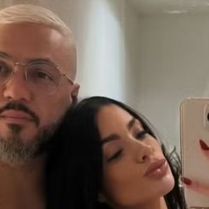 Sonia Abrão envolveu Belo ao festejar eliminação de Rayane, namorada do cantor, de 'A Fazenda 17': 'Que Deus proteja o Belo de tamanho baixo astral! Amém!'