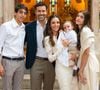 'Não é mais evangélica?': ex de Kaká, Carol Celico batiza filho caçula na Igreja Católica, escolhe filhos com atleta como padrinhos e causa polêmica
