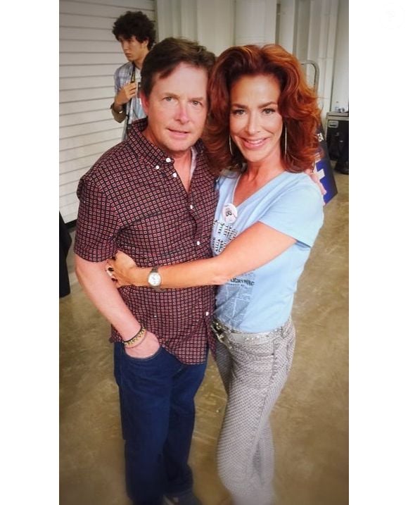 Michael J. Fox ao lado de Claudia Wells: ator está com 64 anos