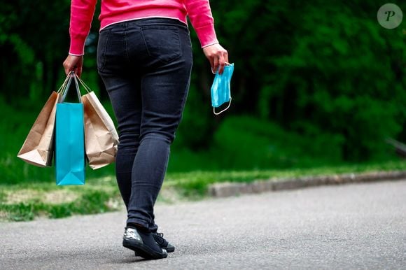 Especialistas como a treinadora Ada Rodríguez defendem a integração de pequenas ações em nossa rotina diária que podem transformar nosso estilo de vida, melhorando nosso condicionamento físico e saúde.