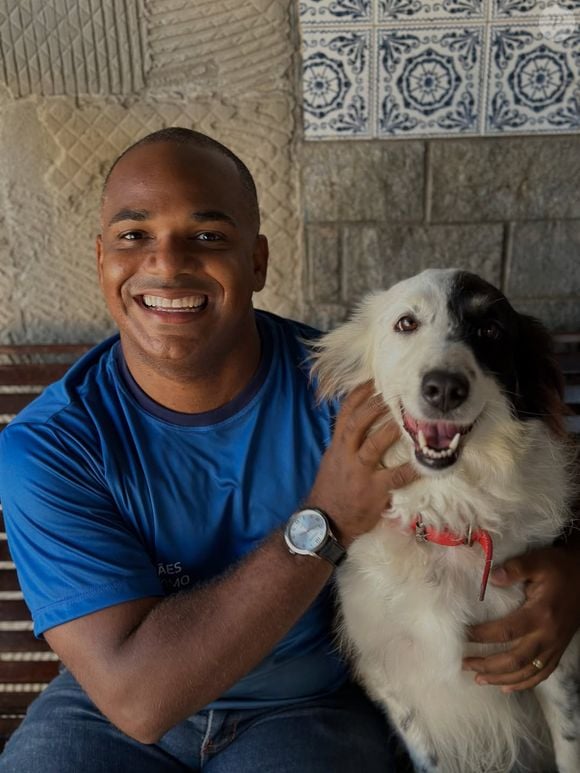 Em entrevista, Guilherme Bernard disse que optou por seguir um sonho antigo, já que é apaixonado por cães