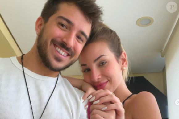 Ex-marido de Maria, Menandro se pronunciou nas redes sociais em meio a rumores de uma possível reconciliação entre os dois: "Deus mostra"