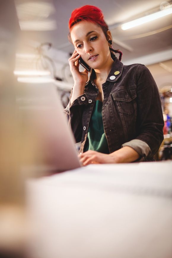 Seja trabalhando, resolvendo problemas ou até as obrigações adultas, manter uma amizade ficou cada vez mais difícil no mundo moderno