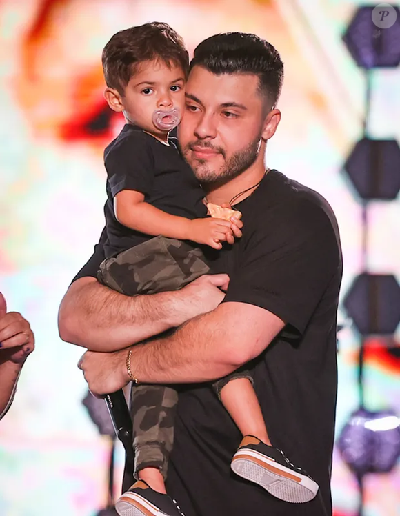 Murilo Huff aciona a Justiça pela guarda total do filho com Marília Mendonça