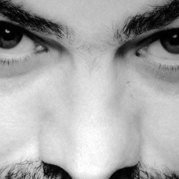 Alberto Hiar escolheu o nome Jamile para homenagear a mãe. Conhecido como Turco Loco, ele também é dono da famosa grife Cavalera, fundada nos anos 1990
