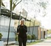 O que é o treino na zona 2? A zona 2 corresponde a 60-70% da frequência cardíaca máxima (FCM) e é provavelmente a mais útil para a maioria das pessoas que não querem bater recordes, mas buscam melhorar sua saúde