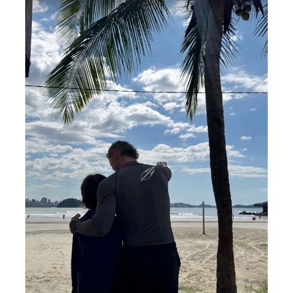 Recentemente o filho de Sandy também apareceu em uma foto com o pai, Lucas Lima