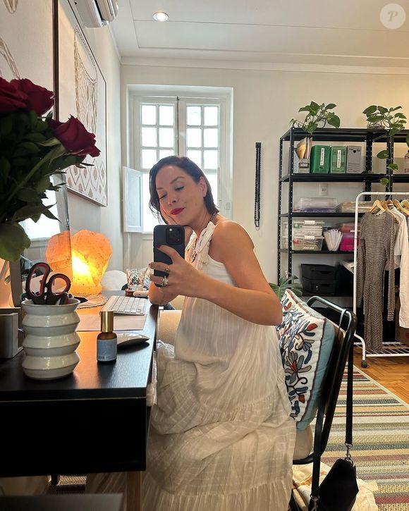 Atriz de 'História de Amor' e filha de Manoel Carlos, Julia Almeida fez post sobre relações tóxicas: 'Precisamos aprender a lidar com pessoas tóxicas e os fardos que muitas vezes carregamos sem perceber'