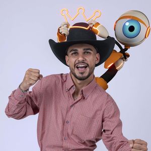 'BBB 25': João Gabriel, líder da semana, indicou Aline ao paredão.