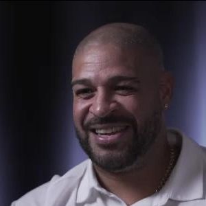 Climão no 'Lady Night'? Adriano Imperador teria abandonado gravação com Tatá Werneck em 15 de maio de 2025: 'Parecia não estar 100% sóbrio', disse fonte da jornalista Carla Bittencourt