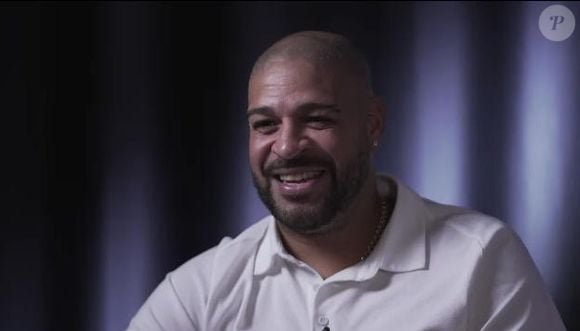 Climão no 'Lady Night'? Adriano Imperador teria abandonado gravação com Tatá Werneck em 15 de maio de 2025: 'Parecia não estar 100% sóbrio', disse fonte da jornalista Carla Bittencourt