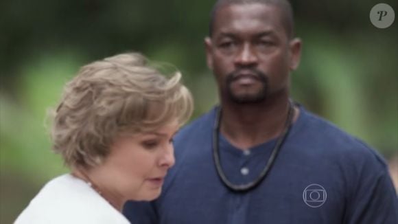Matheus descobre relação de Raul (Val Perré) se declara para Gema (Louise Cardoso) em vidas passadas
