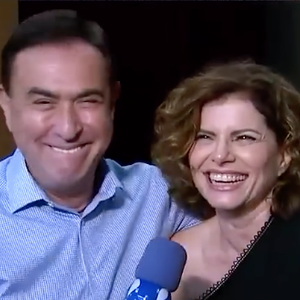 Em 2016, Débora Bloch deu uma entrevista para o jornalista Amaury Jr., onde contou alguns detalhes e curiosidades de sua vida