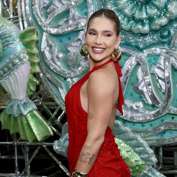 Virgínia Fonseca é a substituta de Paolla Oliveira no cargo de rainha de bateria da Grande Rio
