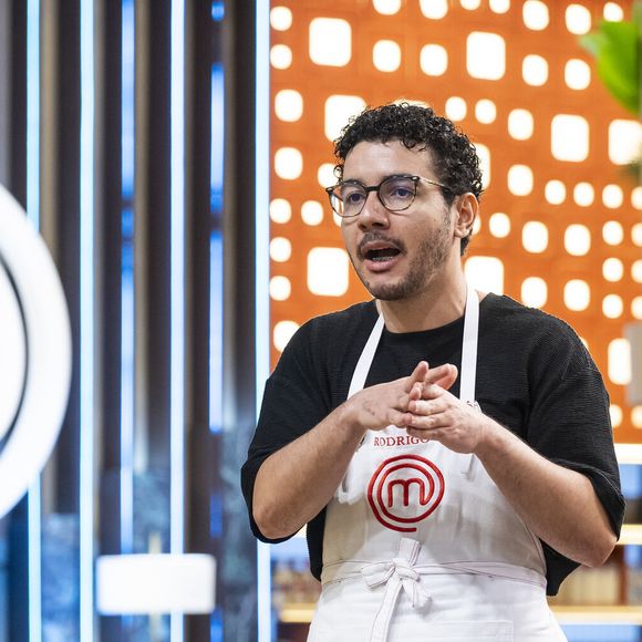 Rodrigo foi eliminado na semifinal do MasterChef Brasil 2026 após disputar a segunda prova da noite pela última vaga na final