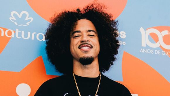 'Roubando o lugar de alguém': Ryan de 'Dona de Mim', L7nnon devolve as críticas ao preconceito contra sua atuação na novela da Globo