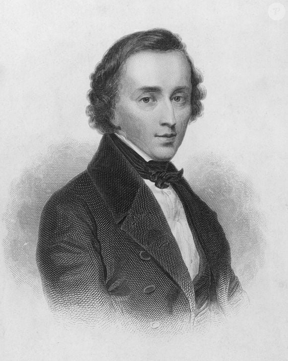 Parece trama de suspense, mas a história tem raízes históricas: depois da morte de Chopin, sua irmã levou o coração dele de Paris para a Polônia. O conhaque aparece em uma das versões populares sobre o transporte, embora esse detalhe seja questionado pelo Instituto Fryderyk Chopin