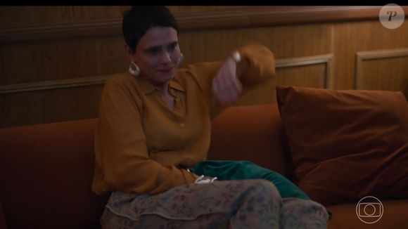 Eugênio lembra da mãe falecida e é ignorado por Celina em cena de ‘Vale Tudo’