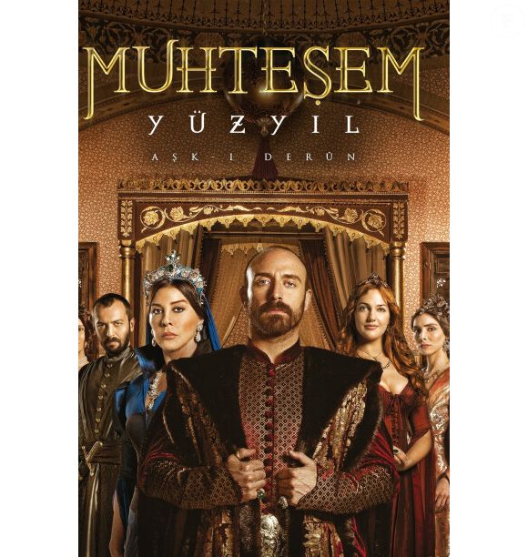 "Século Magnífico" (também conhecida como "Muhteşem Yüzyıl") é uma das novelas turcas mais assistidas e comentadas da história, combinando romance, intrigas e poder no coração do Império Otomano.