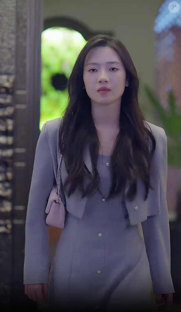 'Quando o Amor se Foi' conta a história de Teresa, uma mulher que cresce com os irmãos Passos depois da falência de sua família