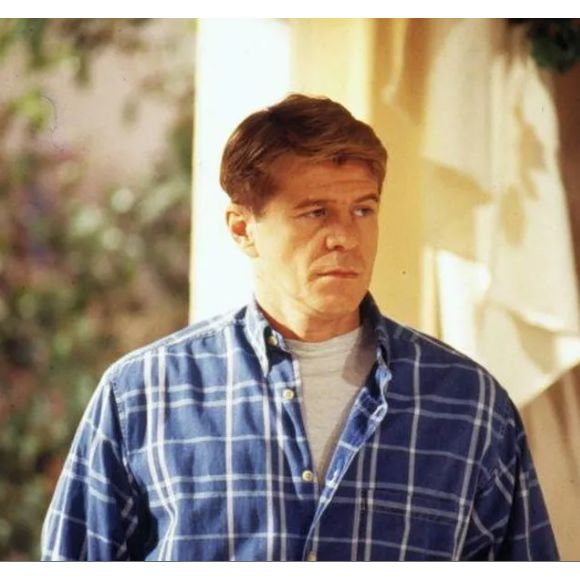 Miguel Falabella, o Raul de 'A Viagem', fez críticas ao texto de Solange Castro Neves, uma das autoras da novela: 'Ela coloca a gente em cena muitas vezes, em todos os cenários, não sei para quê'