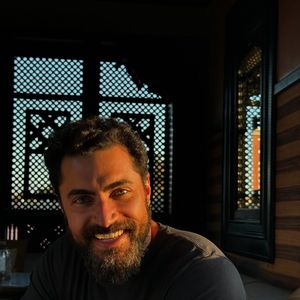 Carlo Porto tem sido confundido com JP Mantovani nas redes sociais. Além disso, a busca ‘Carinha de Anjo JP Mantovani’ também está disparada no Google