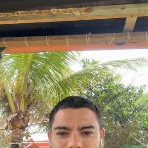 Pedro Andrade viveu uma situação inusitada com Sandy nesta semana