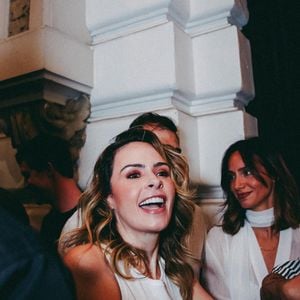 Ana Paula Renault teve vitória no Tribunal de Justiça de São Paulo. Os desembargadores da 1ª Câmara de Direito Privado entenderam, de forma unânime, que não houve quebra contratual