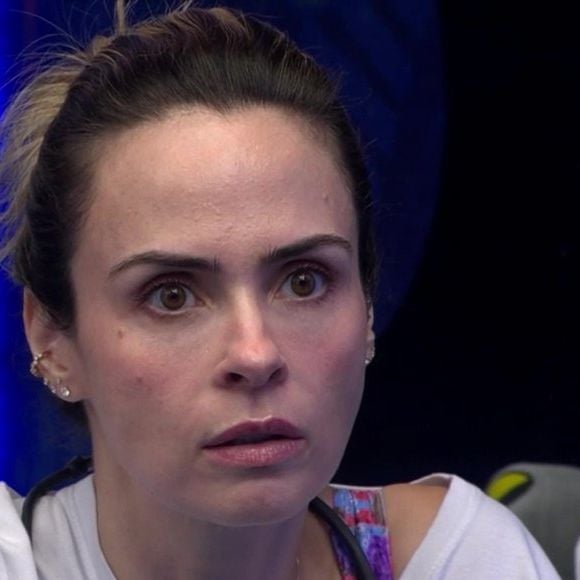 Ana Paula Renault, favorita a vencer o prêmio do 'BBB 26', apareceu irreconhecível em um vídeo nas redes sociais