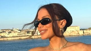 O segredo da pele de Anitta: skincare da cantora tem técnica caseira que custa menos de R$ 30 e ajuda a controlar a oleosidade