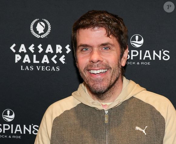 Perez Hilton ganhou fama mundial como um dos maiores blogueiros de celebridades dos Estados Unidos. O site do jornalista ajudou a transformar a fofoca de Hollywood em fenômeno digital