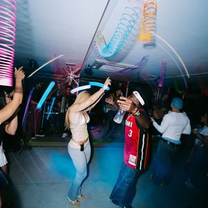 Para celebrar a despedida, Virgínia e Vini Jr. organizaram uma festa de despedida para o jogador