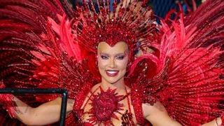 Adeus à coroa da Grande Rio teria 'dedo' de Vini Jr.: decisão surpreendente de Virgínia de abandonar o Carnaval 2027 seria motivada por relação; entenda
