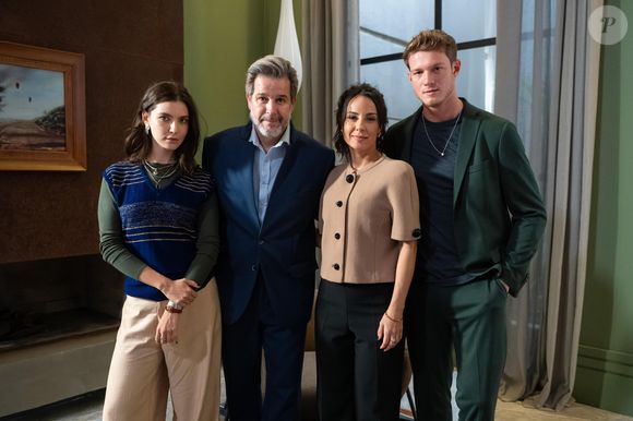 Zenilda (Andreia Horta) tem reviravolta em família: com Lorena (Alanis Guillen), Leonardo (Pedro Novaes) e Ferette (Murilo Benício)