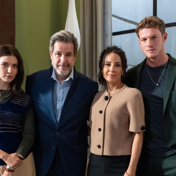 Zenilda (Andreia Horta) tem reviravolta em família: com Lorena (Alanis Guillen), Leonardo (Pedro Novaes) e Ferette (Murilo Benício)