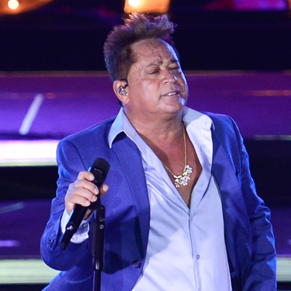 Leonardo investiu em um procedimento estético para redução de papada nos últimos dias