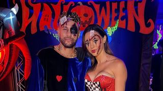 Bruna Biancardi abre as portas da mansão de Neymar para Halloween de última hora e entrega tudo com fantasia de casal. Fotos!
