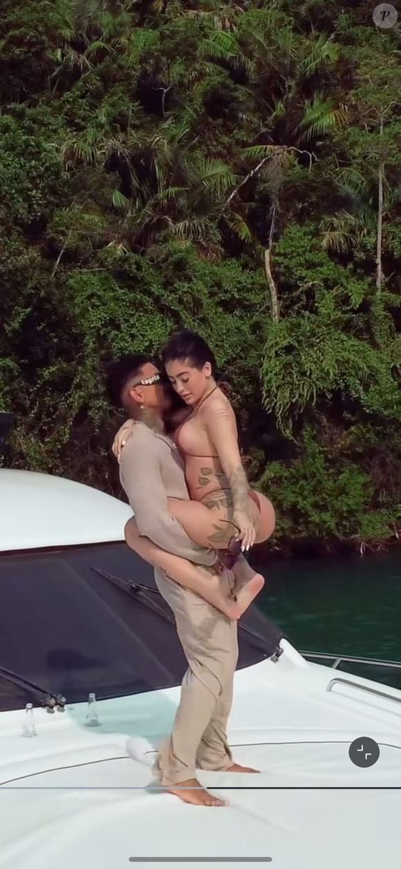 MC Mirella e Dynho Alves têm intimidade exposta em vídeo vazado