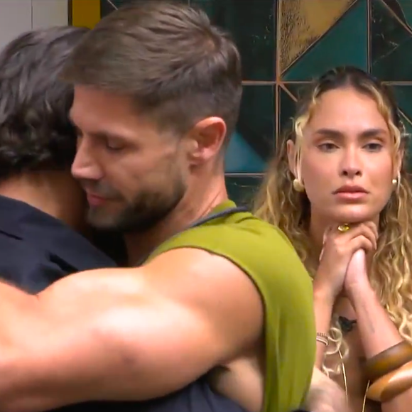 Sarah, que já havia dado certeza da eliminação de Ana Paula, ficou completamente chocada