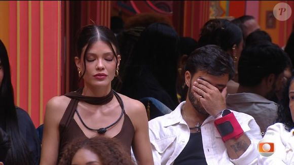 Vitória Strada e Mateus eram dados como eliminados por diversas enquetes, mas surpreenderam a web ao ficarem no 'BBB 25'