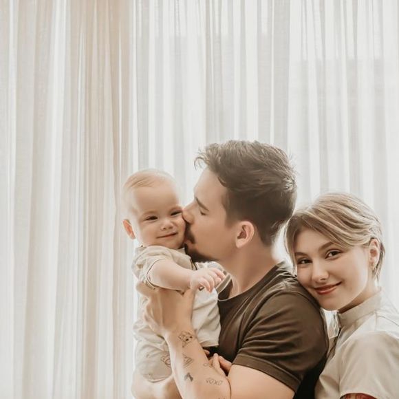 Nesta quarta-feira, dia 24 de dezembro, Lucas Borbas, marido de Isabel Veloso, emocionou a web com um desabafo