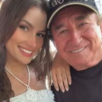 Amado Batista reclama de 'fofoqueiros', cobra 'vergonha na cara' e nega desabafo sobre casamento: 'Não é o homem, é o artista'