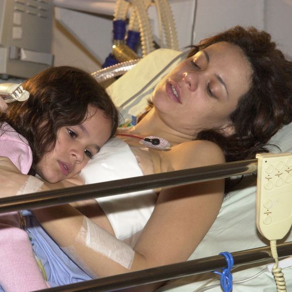 Há 23 anos, Vanessa Gerbelli contracenava com Bruna Marquezine em "Mulheres Apaixonadas", produção que marcou a estreia da atriz na dramaturgia