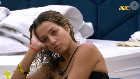 Empurrão de Samira em Milena gera revolta na web e levanta debate sobre critérios de expulsão no BBB 26