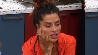 'Ensinando a ter distúrbio alimentar': fala de Aline Campos sobre jejum no ‘BBB 26’ REVOLTA a web logo nas primeiras horas do programa