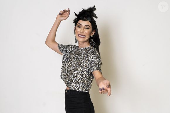 Além de Dudu Camargo, Michelle Barros é outra famosa ex-SBT no elenco de 'A Fazenda 17'