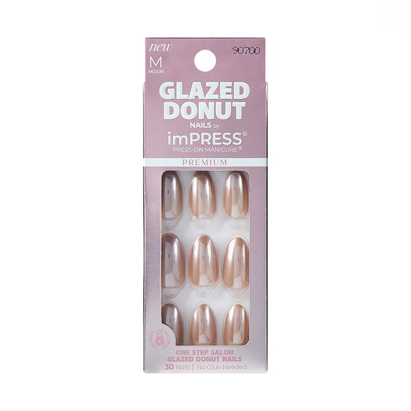 As unhas postiças Glazed Donut Chocolate Glazed, da Kiss New York, vão deixar as fãs de nail arts apaixonadas