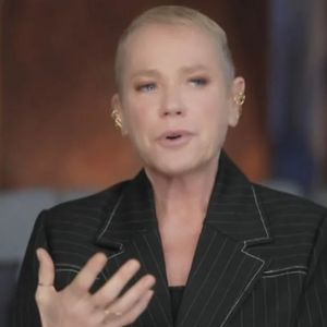 Xuxa está comandando um novo quadro no 'Fantástico', chamado 'Deu Petch'