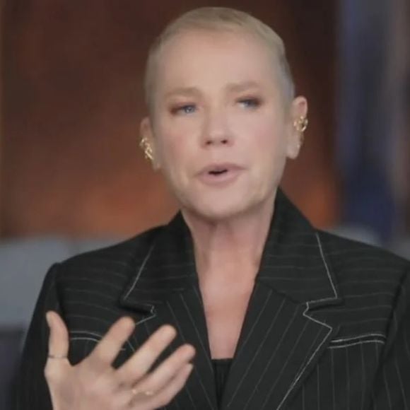 Xuxa está comandando um novo quadro no 'Fantástico', chamado 'Deu Petch'
