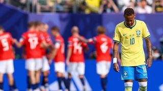 'Neymar está de saco cheio': em meio a rumor de aposentadoria do futebol, jogador pode assinar com clube dos EUA; Santos tem dívida de milhões com atacante